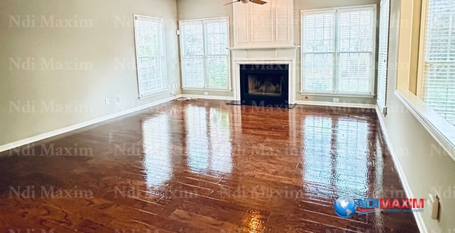 Building Photo - Beautiful house in the LAMBERT cluster in ...