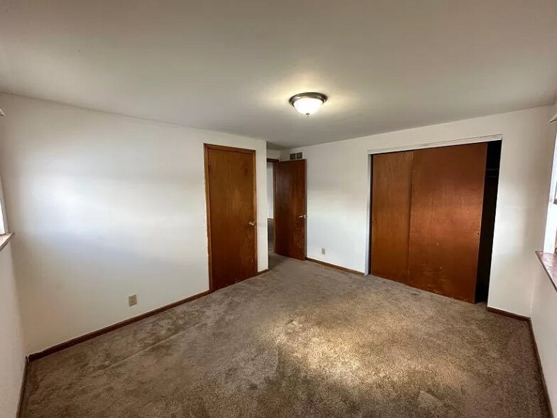 Building Photo - 12100 Countyline Rd
