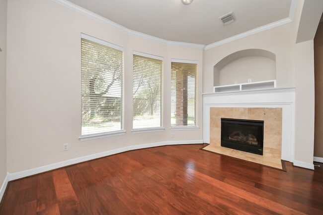 Building Photo - 17618 Raven Canyon Ln