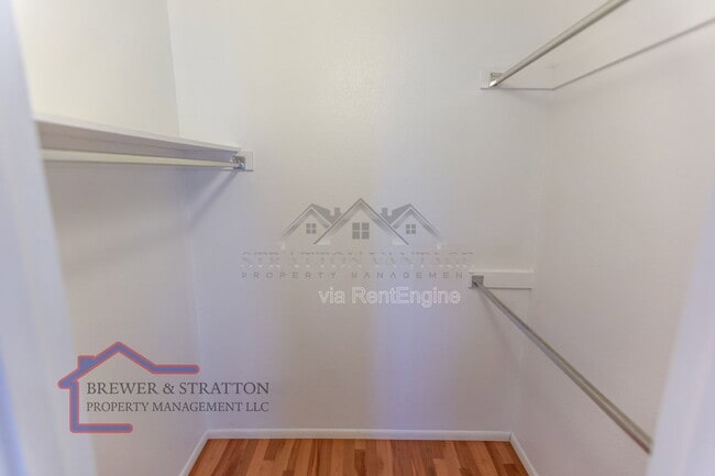 Building Photo - 18414 N 129th Ave