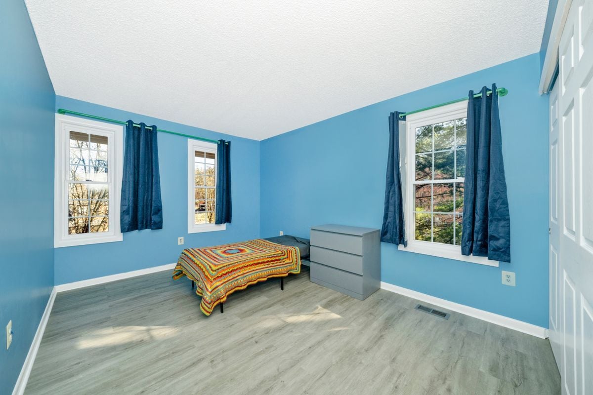 Building Photo - 3105 Glissade Ct