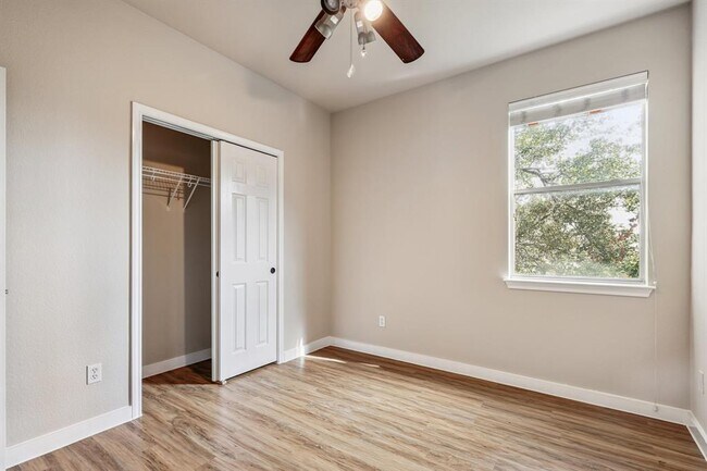 Building Photo - 88 White Magnolia Cir