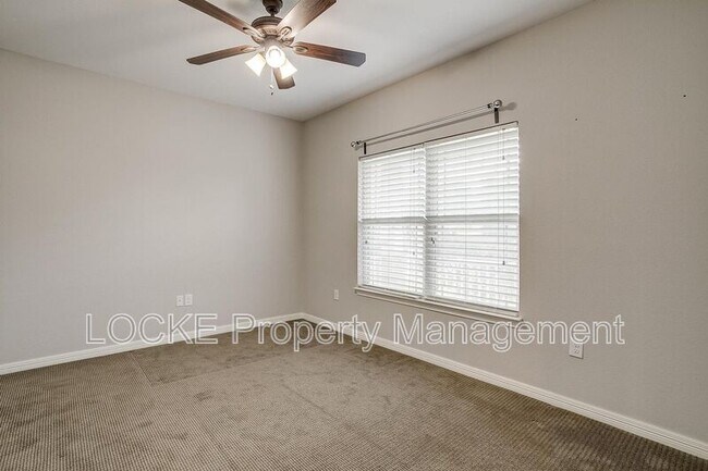 Building Photo - 5100 Curzon Ave