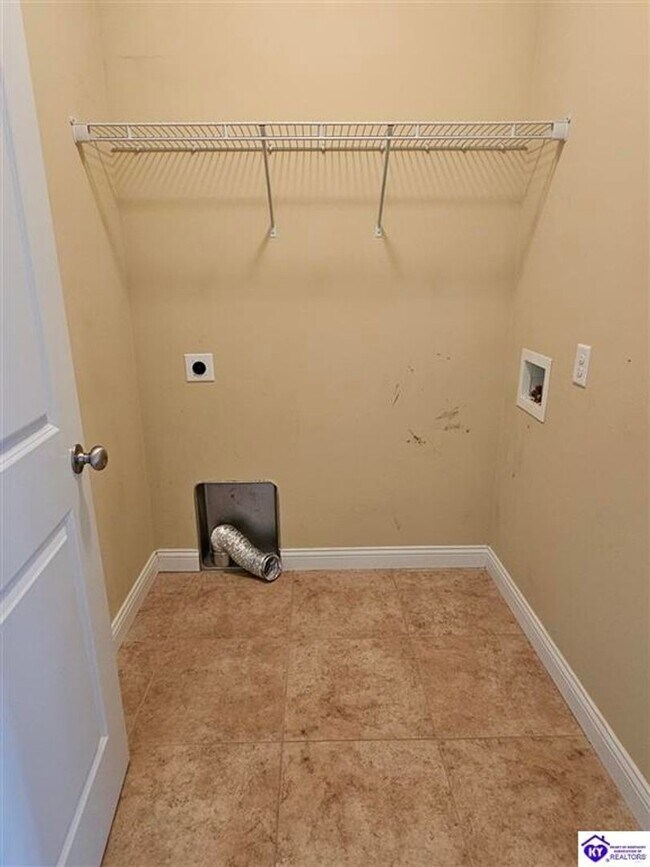 Building Photo - 112 Affirmed Ct