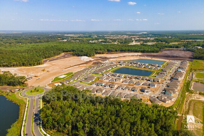 Building Photo - 4980 Worchester Dr