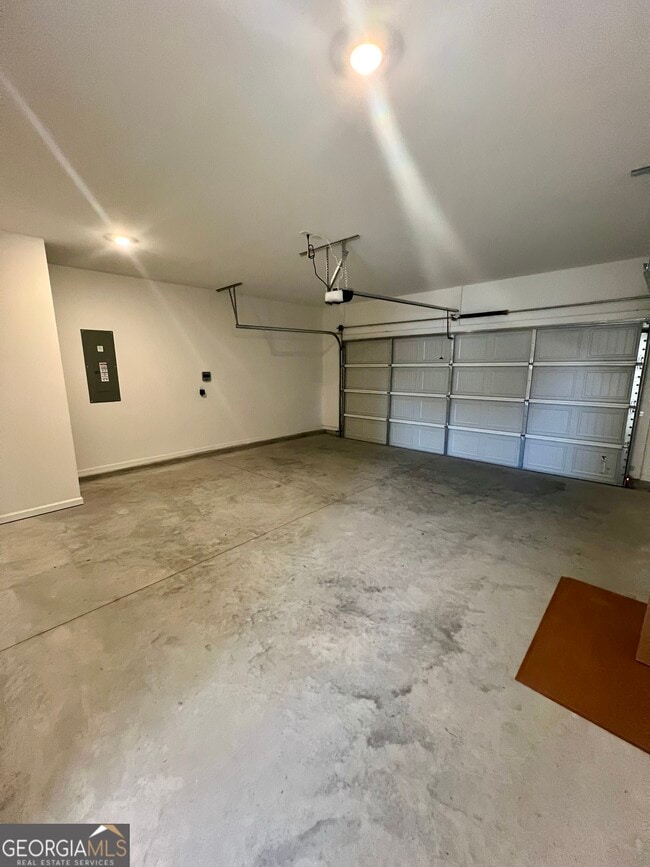 Building Photo - 128 Rolling Mdw Wy