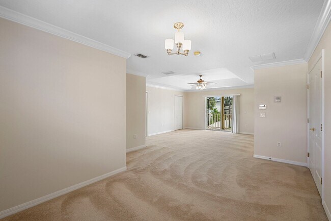 Building Photo - 15412 Grand Haven Dr