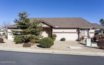 Building Photo - 1654 St Andrews Way