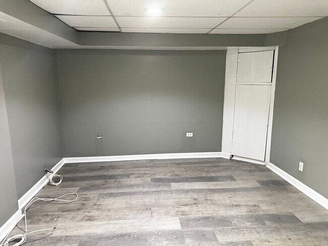 Building Photo - Perfect house to call home