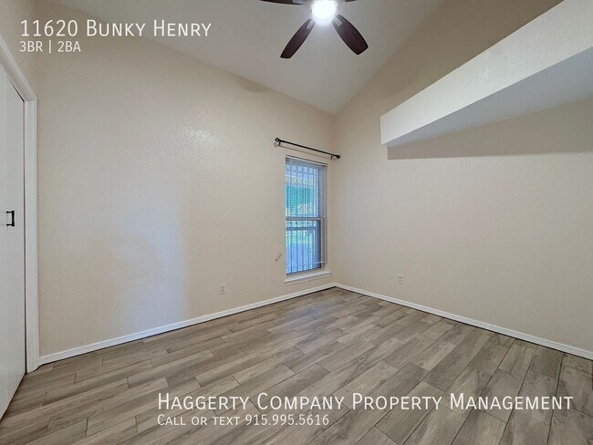 Building Photo - 11620 Bunky Henry Ln
