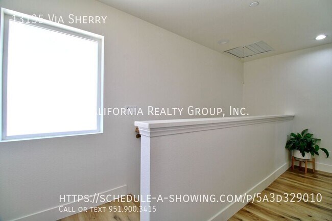 Building Photo - 13135 Via Sherry