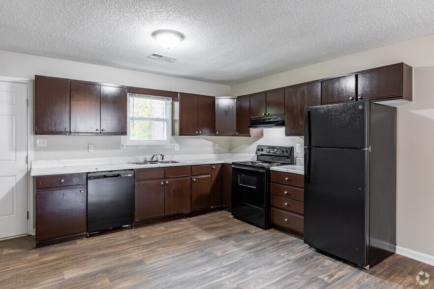 Primary Photo - Rosemary Place