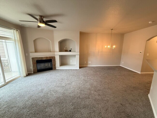 Building Photo - Updated 2-Bedroom Ground-Floor Condo in Mountain View Condos with Pool Access