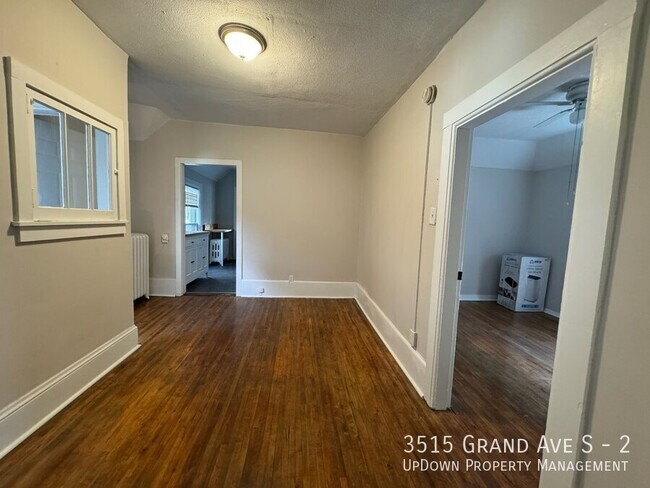 Building Photo - 3515 Grand Ave S