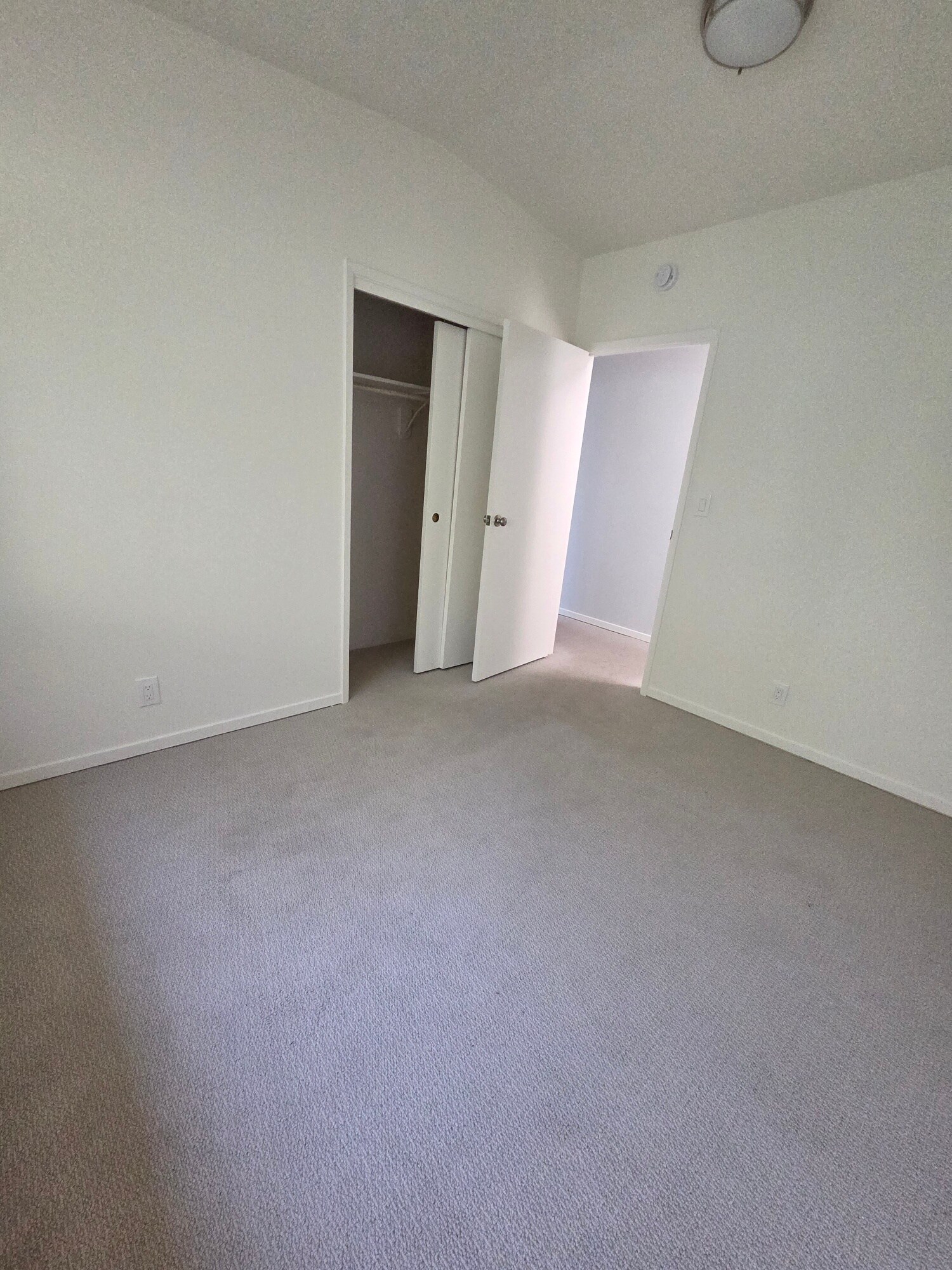 Building Photo - 827 Norvell St