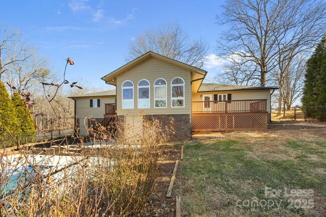 Building Photo - 130 Boulder Dr