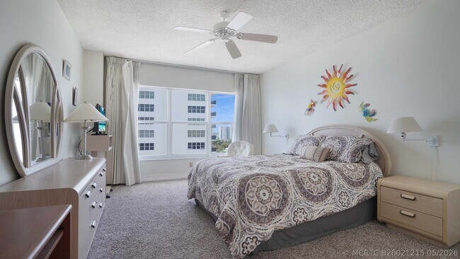Building Photo - 3550 Galt Ocean Dr