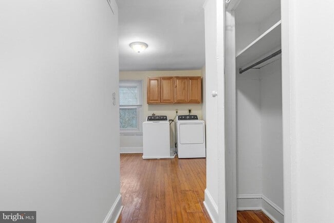 Building Photo - 134 Plant Ave