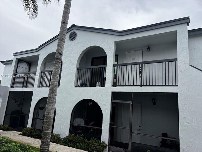 Building Photo - 18246 Mediterranean Blvd