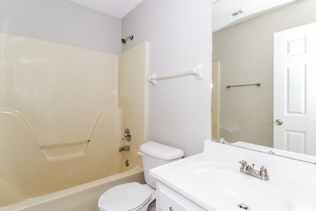 Building Photo - 5536 Terri Lynn Cove