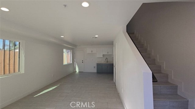 Building Photo - 10415 Avalon Blvd