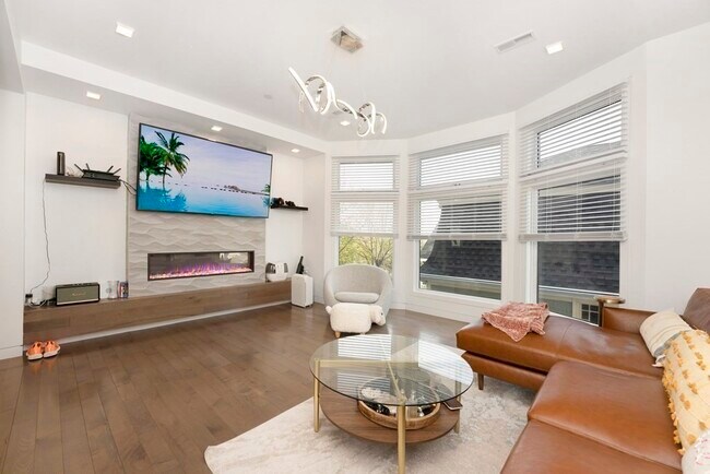 Building Photo - 86 Fremont St