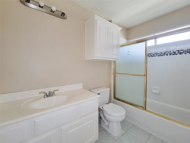 Building Photo - 914 Ivory Ridge Ln
