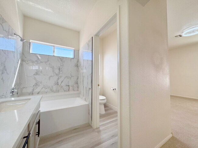 Building Photo - 7849 Blue Brook Dr