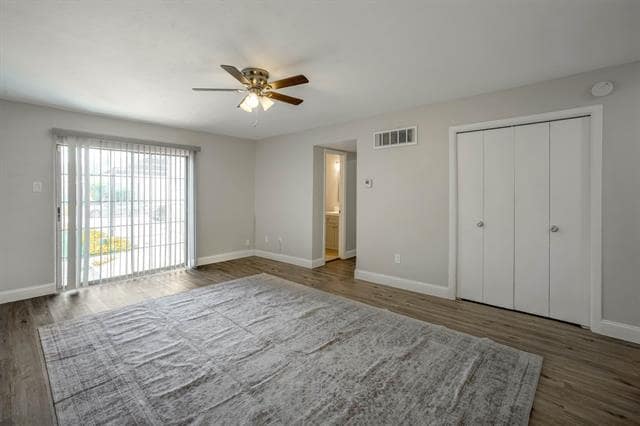 Building Photo - 2203 Sheraton Dr