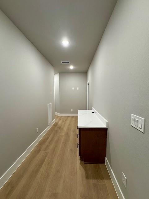 Building Photo - 1700 Jensen Ave