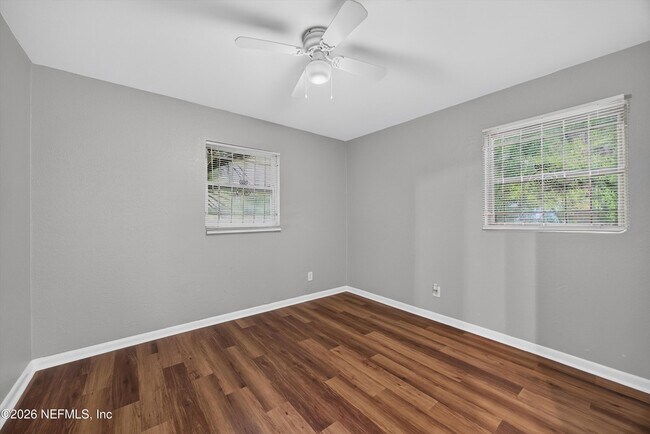 Building Photo - 4030 Leonard Cir E