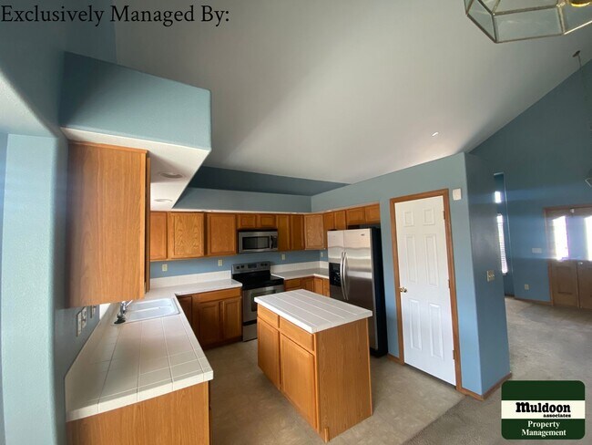 Building Photo - Beautiful home in Claremont Ranch