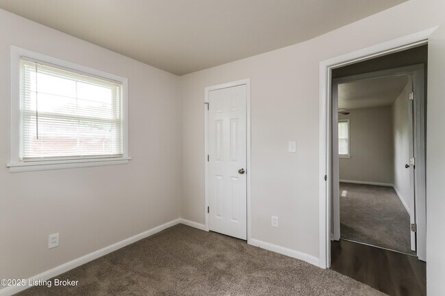 Building Photo - 5309 Pyrus Ln