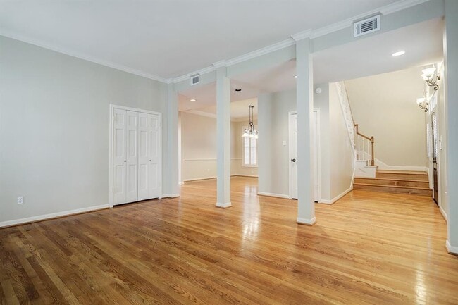 Building Photo - 6639 Rutgers Ave