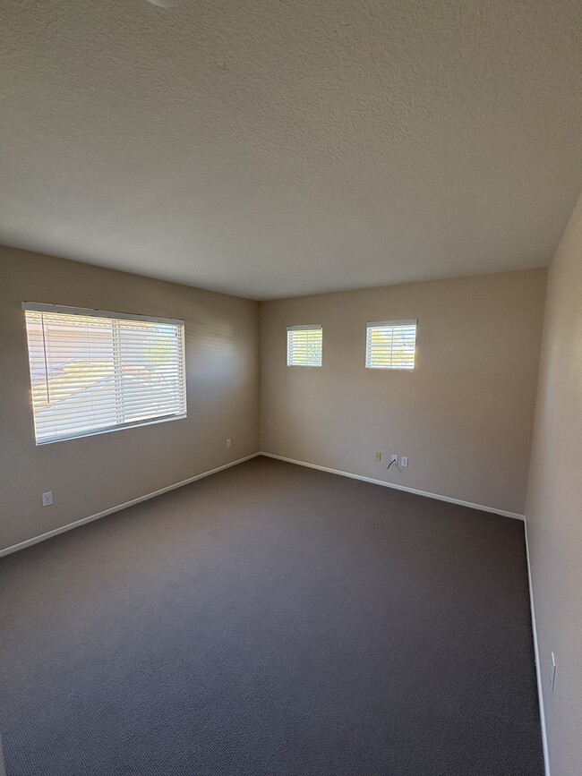 Building Photo - 31475 Sonoma Ln