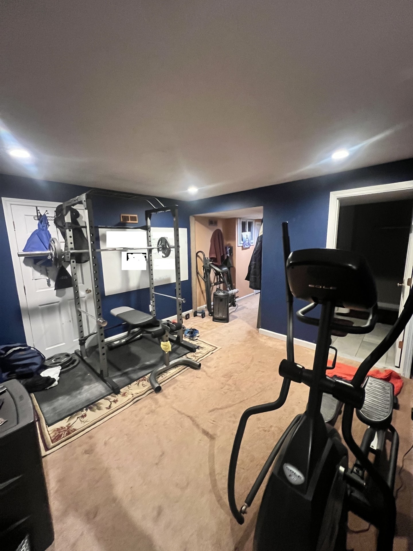 Building Photo - 63 Purinton St