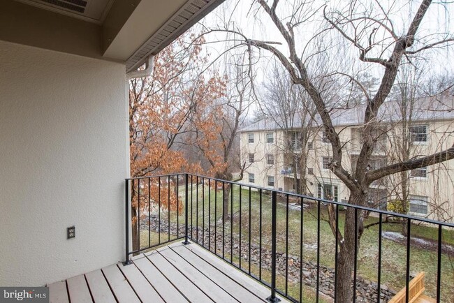 Building Photo - 8354 Dunham Ct