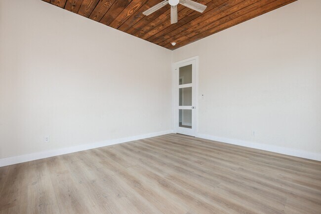 Building Photo - 3407 Garrow St