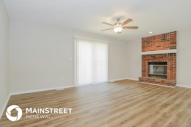 Building Photo - 9734 Booth Ave