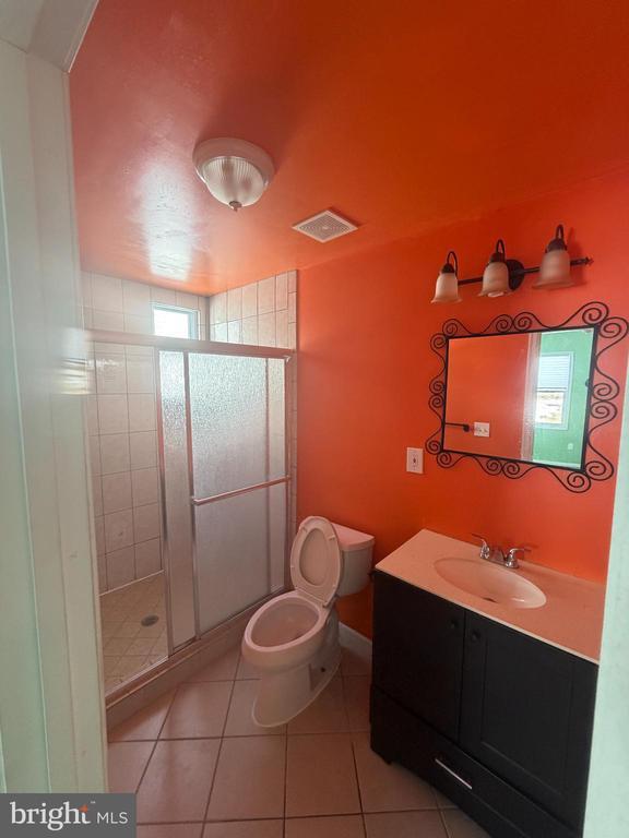 Building Photo - 7608 Leonard Dr