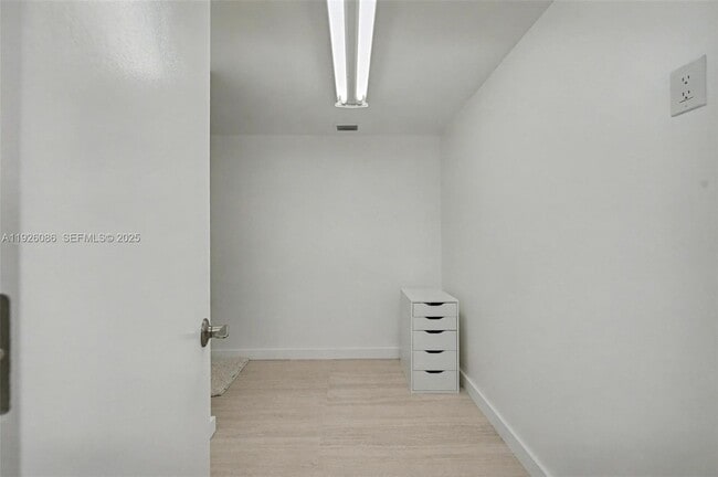 Building Photo - 6438 Via Rosa