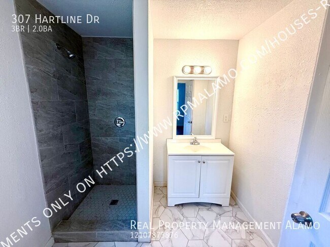 Building Photo - 307 Hartline Dr