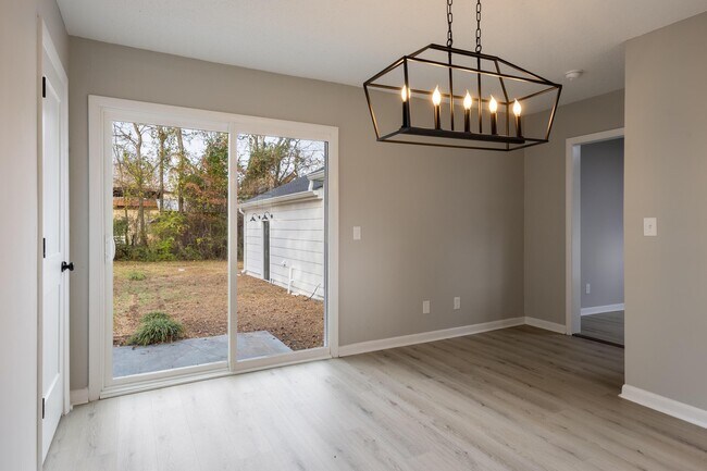 Building Photo - 1531 Wilson Rd