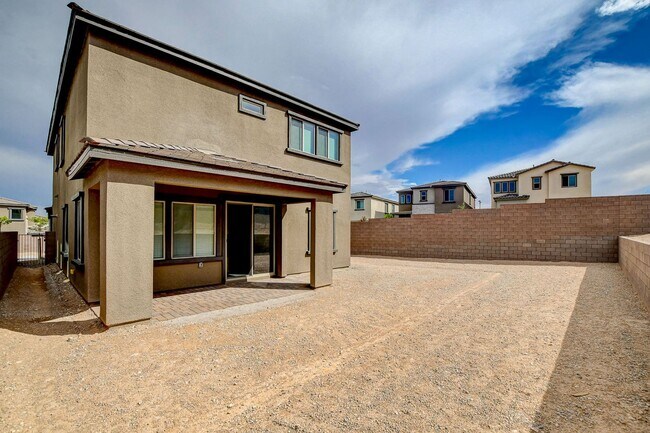 Building Photo - Spacious 3-Bed Summerlin Home with Den, Lo...