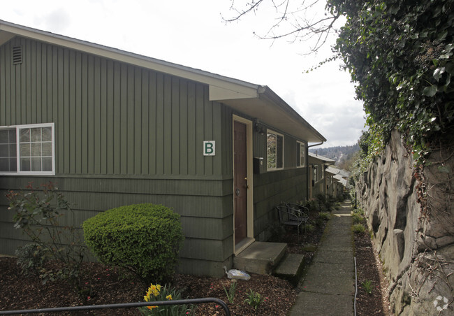 Building Photo - River Heights