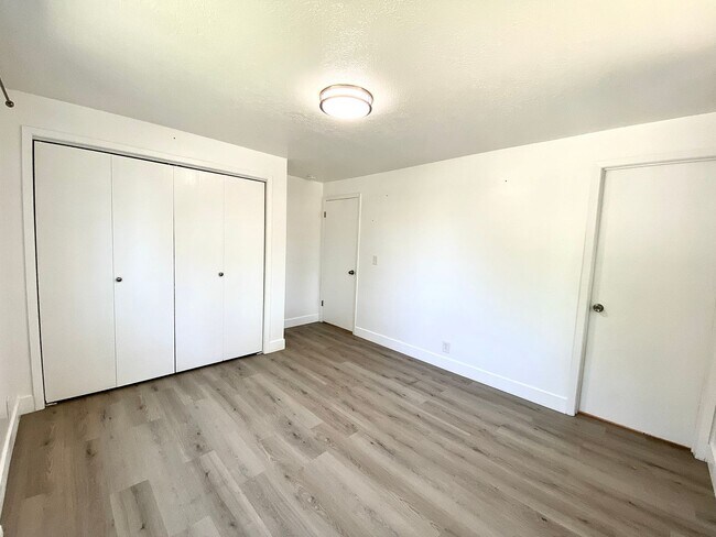 Building Photo - 3 bedroom 2 Bath 2 Car Garage Single Level Home near Micron and BSU