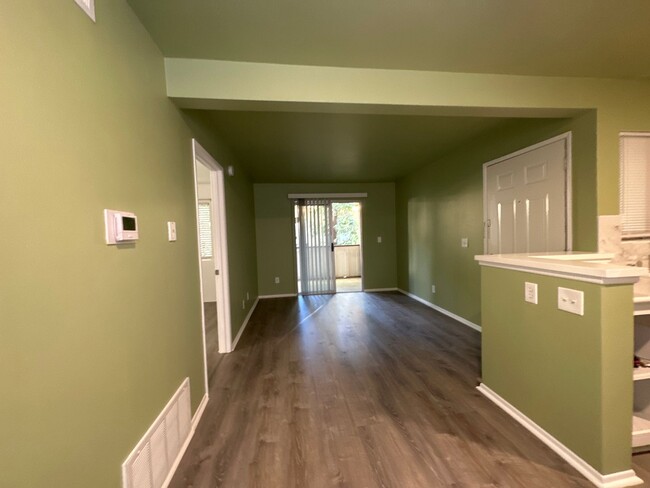 Building Photo - 10233 De Soto Ave