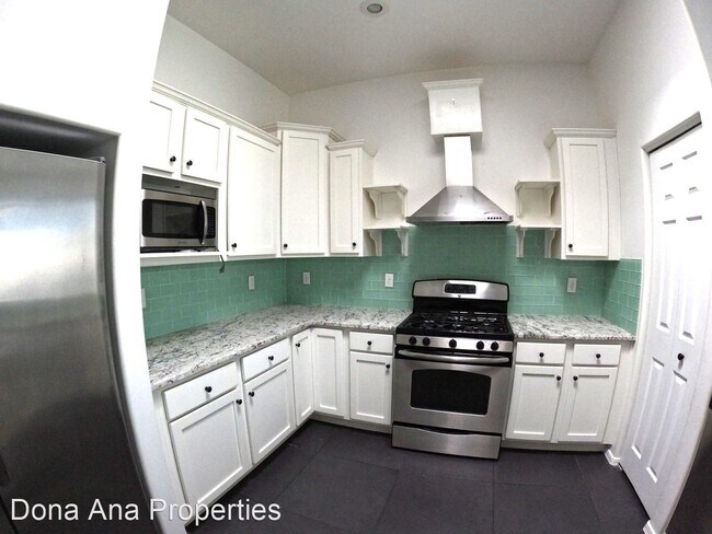 Building Photo - 3 br, 2 bath House - 3850 Via Del Valle