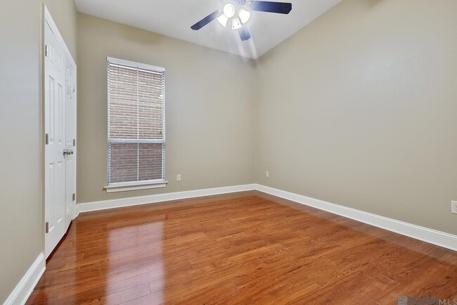 Building Photo - 7916 Seville Ct