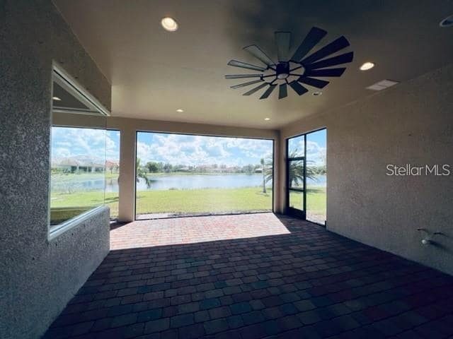 Building Photo - 24335 Riverfront Dr